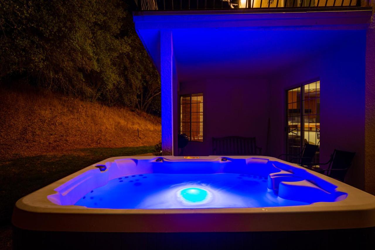 Villa Mountain Majesty With Hot Tub, Pool Table, Generator, Ev Hookup à Oakhurst Extérieur photo